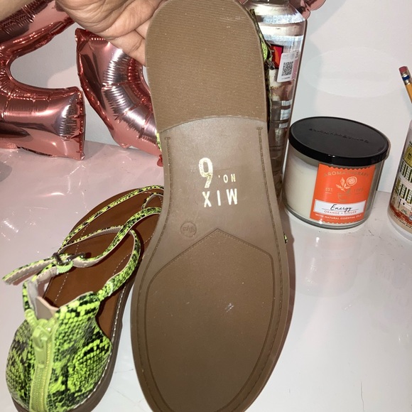 Mix No. 6 Neon Snake Print sandals - Picture 4 of 4